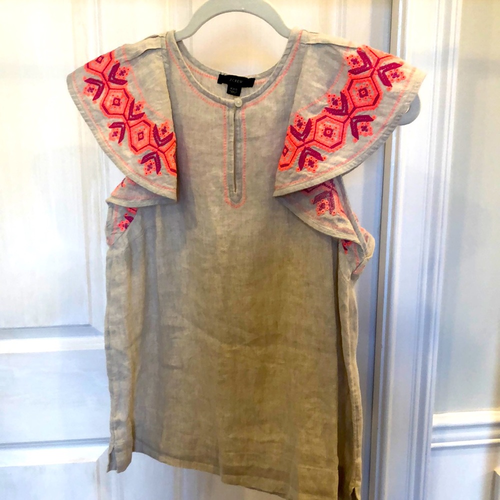 J. Crew xxs NWOT linen top. Fits like an XS. Never worn.